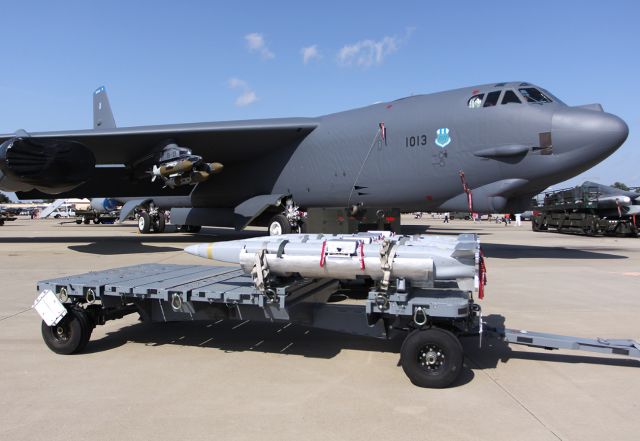 Boeing B-52 Stratofortress (61-0013) - Barksdale, AFB