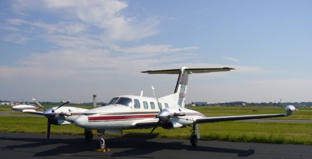 Piper Cheyenne 3 (N801JW)