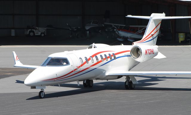 Bombardier Learjet 75 (N72HL)