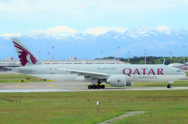 Boeing 777-200 (A7-BLF) - DOHA - MALPENSA - CHICAGO.