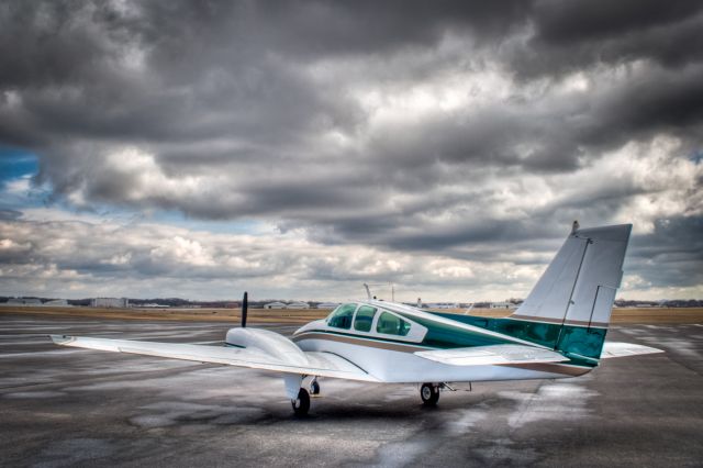 Beechcraft 55 Baron (N3590A)