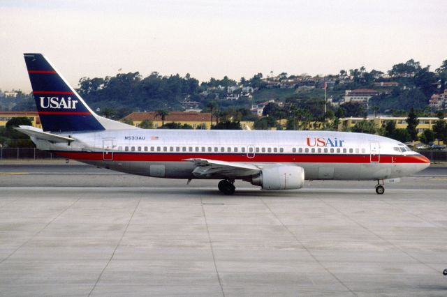 BOEING 737-300 (N533AU) - January 1993 at San Diego