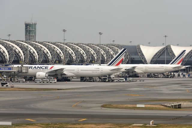 BOEING 777-300ER (F-GZNH) - 26th December, 2024: Parked at the gate prior to departure to Paris Charles de Gaulle as flight AF 199. We meet again in Bangkok after 9 years since I first saw her in SFO in 2016! Background shows sister-ship F-GZNR waiting to depart to the same destination as the delayed AF195. 