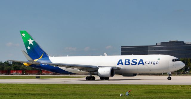 BOEING 767-300 (PR-ABD)