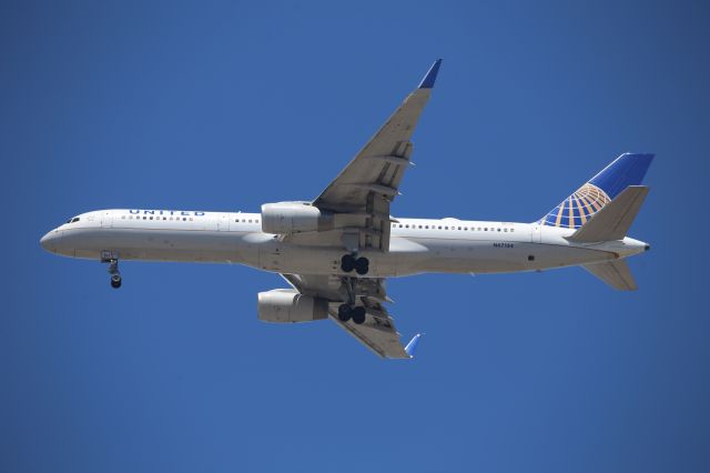 Boeing 757-200 (N67134)