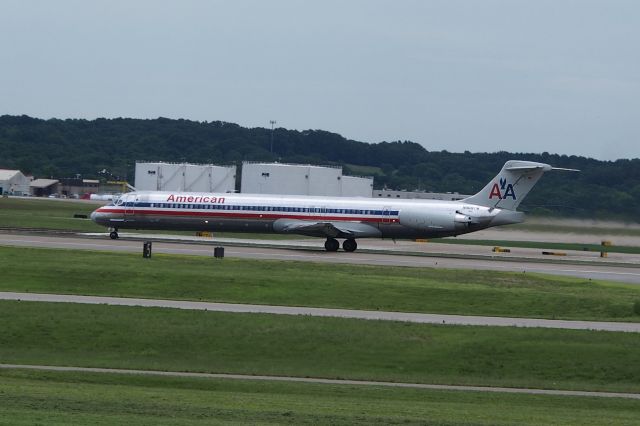 McDonnell Douglas MD-80 (N965TW)