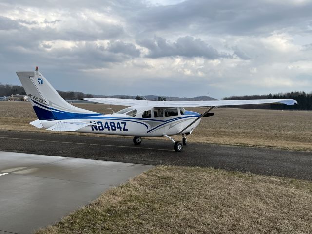 Cessna 205 (N8484Z) - Home Hanger in New Philadelphia 