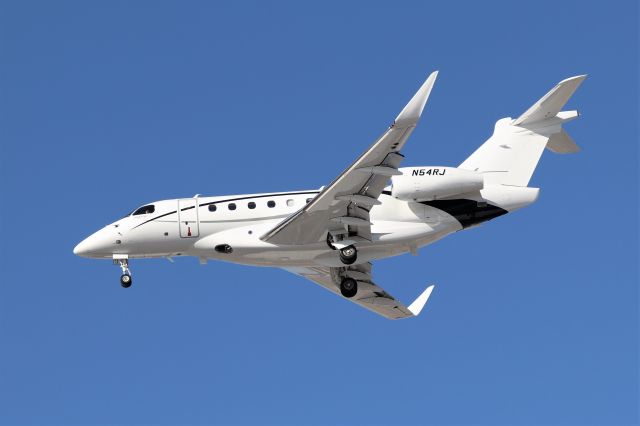 Embraer Legacy 550 (N54RJ)