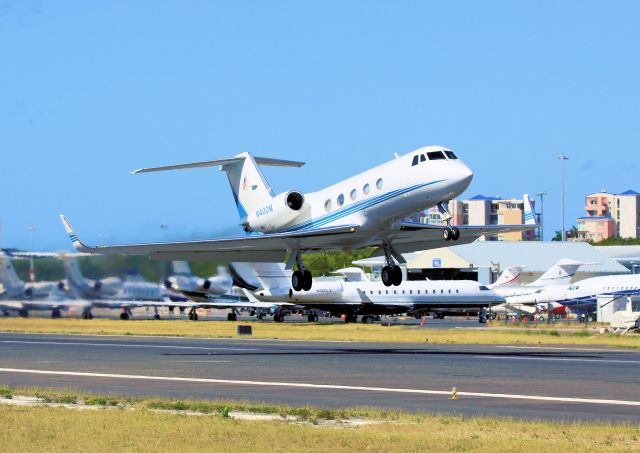 Gulfstream American Gulfstream 2 (N400M)