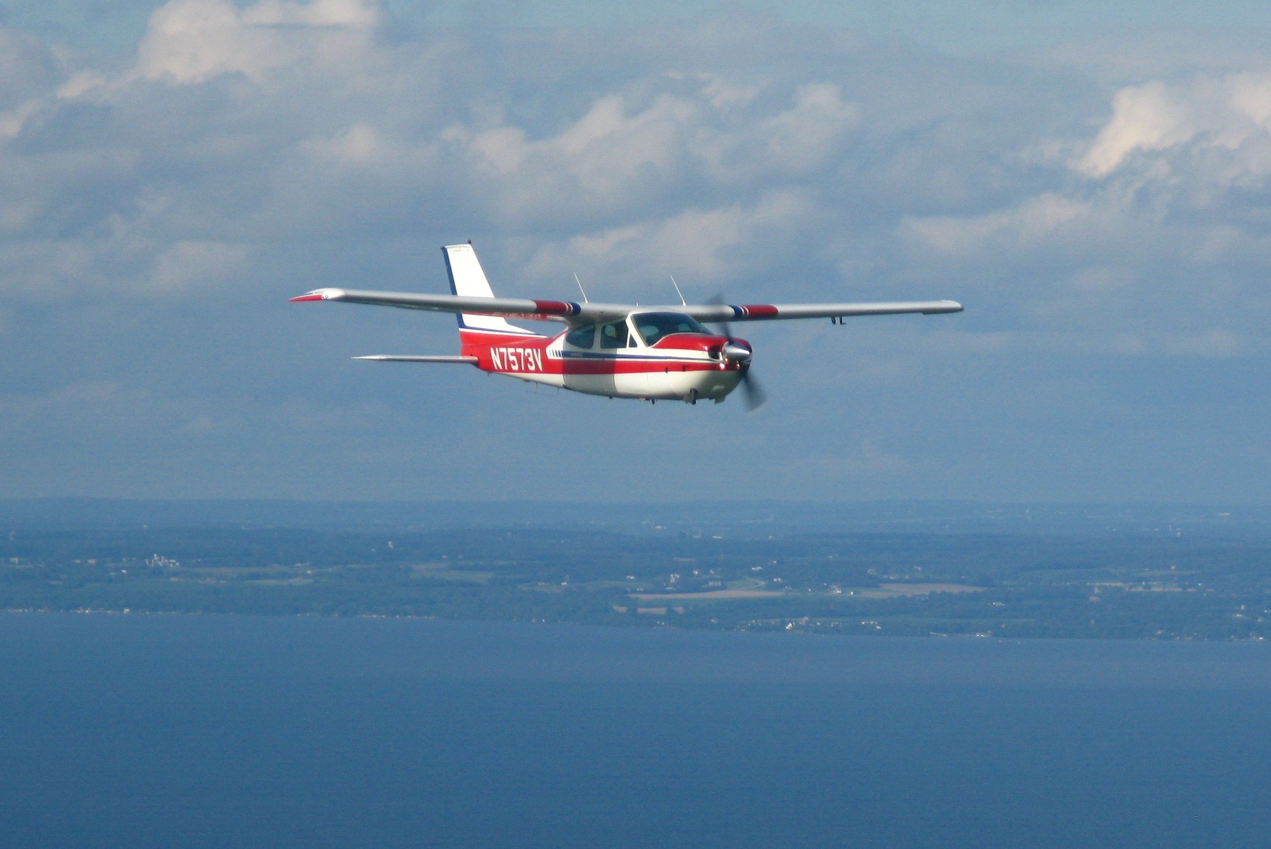 Cessna Cardinal (N7573V)