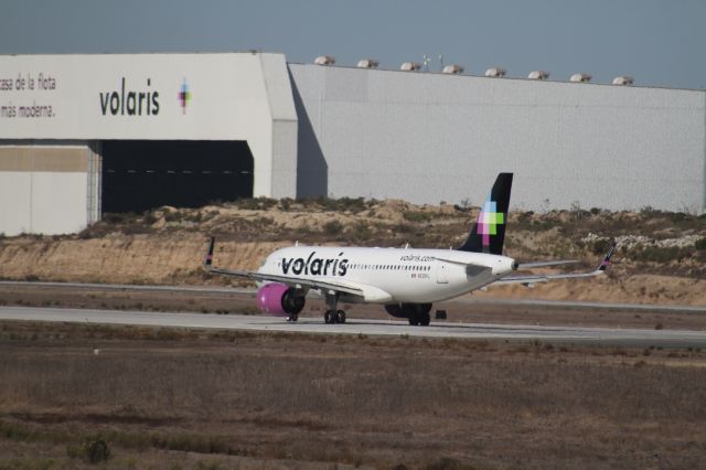 Airbus A320 (N539VL) - HEAD 27 MMTJ