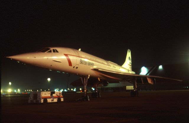 Aerospatiale Concorde (G-BOAF) - Rare visit of a concorde in Cleveland in sep 1985