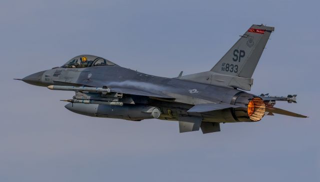 Lockheed F-16 Fighting Falcon (90-0833) - Cobra Warrior 2-23 