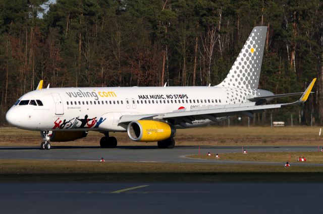 Airbus A320 (EC-MEQ)