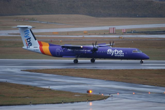 de Havilland Dash 8-400 (G-ECOT) - Just landed at Birmingham