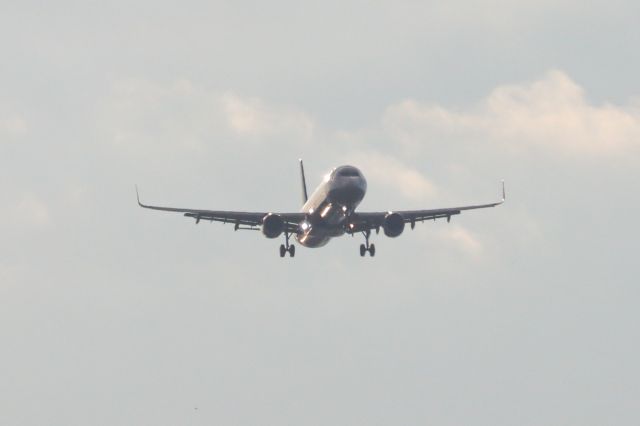Airbus A321 (RA-73723)