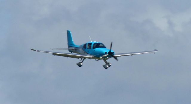 Cirrus SR-22 (N411PN)