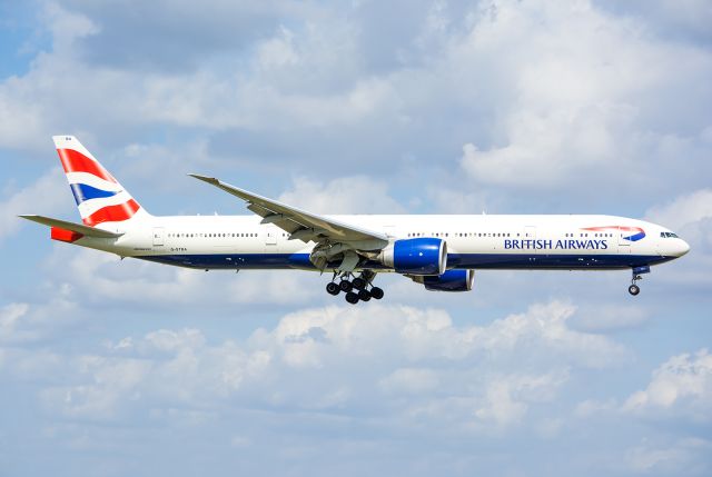 Boeing 777-200 (G-STBA) - 06/19/2015 British Airways G-STBA B777 KDFW