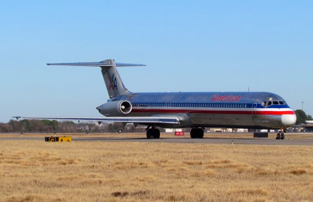 McDonnell Douglas MD-83 (N965TW)