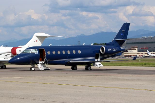 GILES G-200 (OK-GLF)