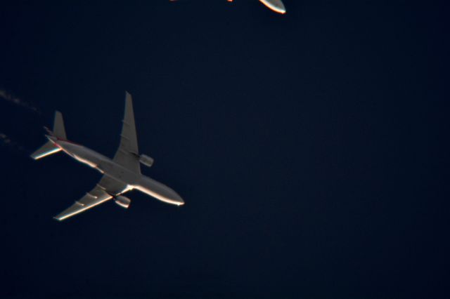 BOEING 767-300 (N1997A) - Atlas Air 3405 34,000 ft. passing under American Airlines 9426 38,000 ft. south of Cleveland 11.18.16