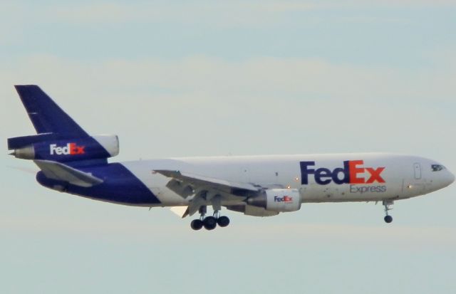 McDonnell Douglas DC-10 (N306FE)