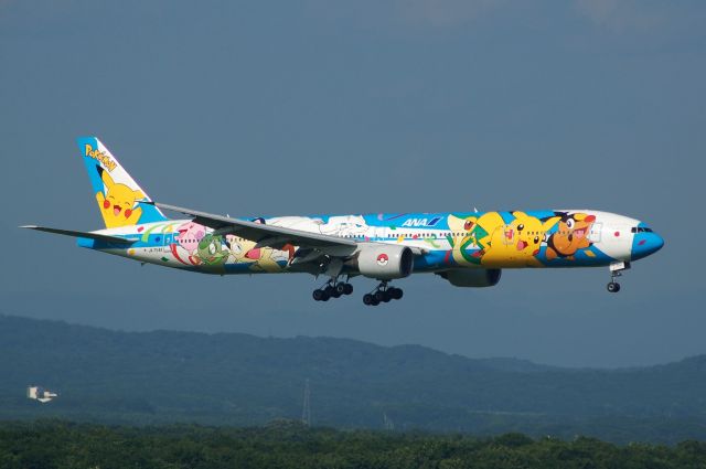 BOEING 777-300 (JA754A)