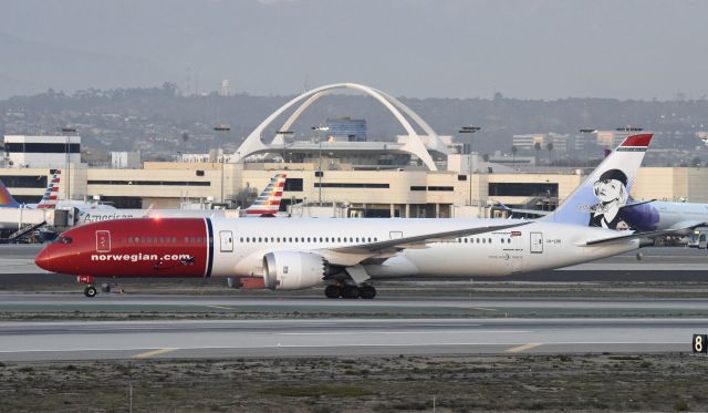 Boeing 787-9 Dreamliner (LN-LNI) - Arrived at LAX on 25L