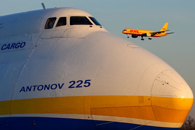 Antonov Antheus (UR-82060)