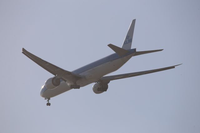 BOEING 777-300ER (PH-BVG)