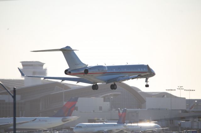 Bombardier Global Express (9H-VJR)