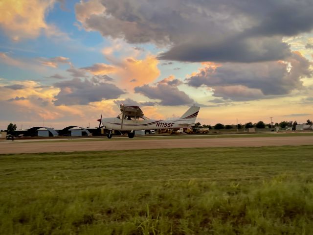 Cessna Skyhawk (N1155F)