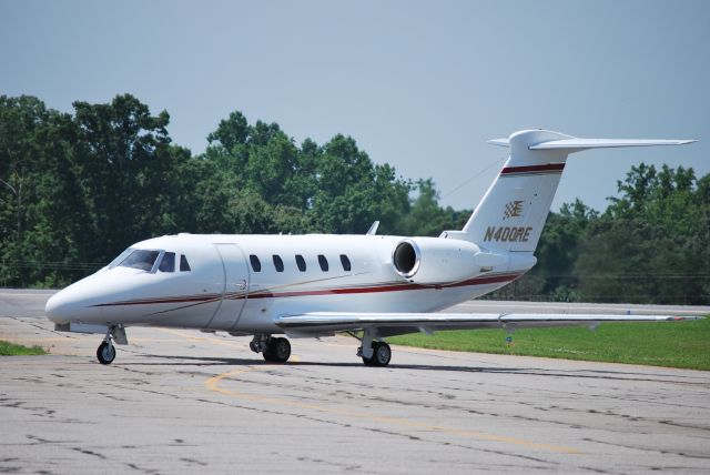 Cessna Citation III (N400RE) - Taxiing to runway 28 - 6/18/09