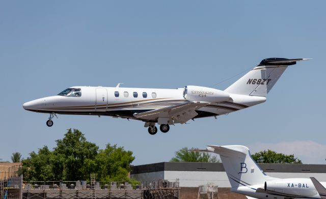 Cessna Citation CJ4 (N68ZT)