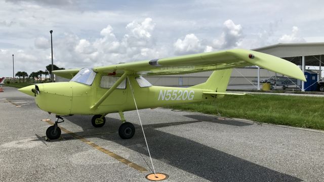 Cessna Commuter (N5520G)