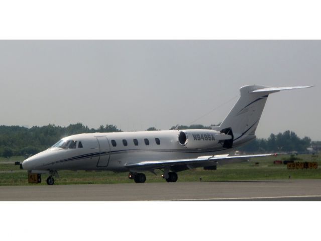 Cessna Citation II (N949SA) - After landing RW06.