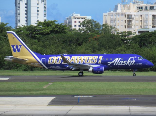 EMBRAER 175 (long wing) (N662QX)