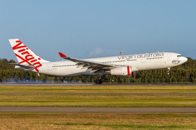 Airbus A330-200 (VH-XFJ)