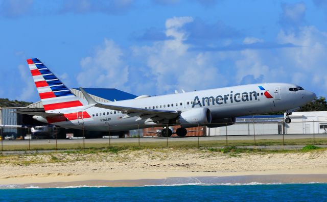 Boeing 737 MAX 8 (N306SP)