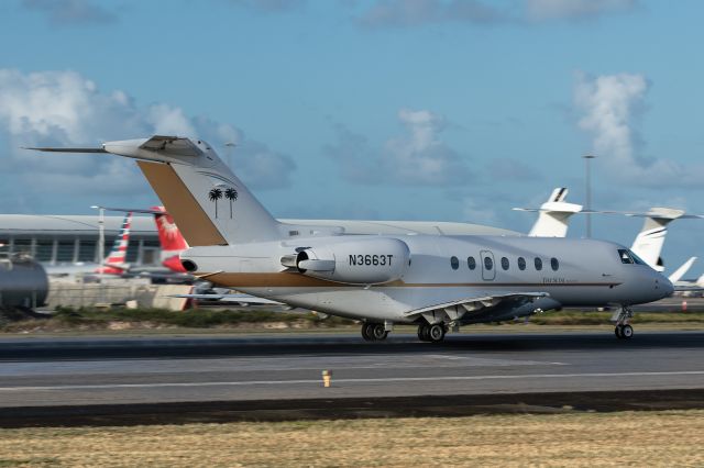 Hawker Beechcraft 4000 (N3663T)