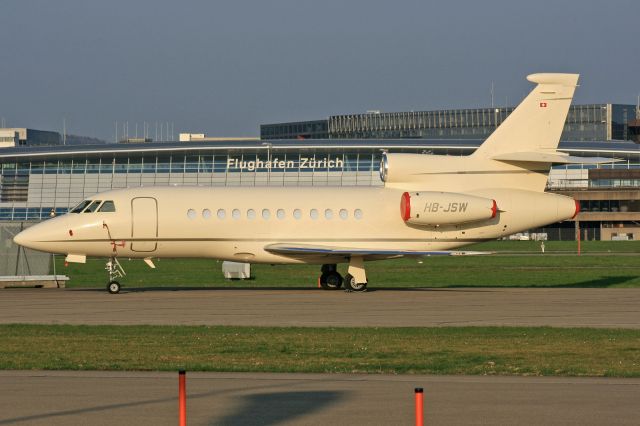 Dassault Falcon 900 (HB-JSW)