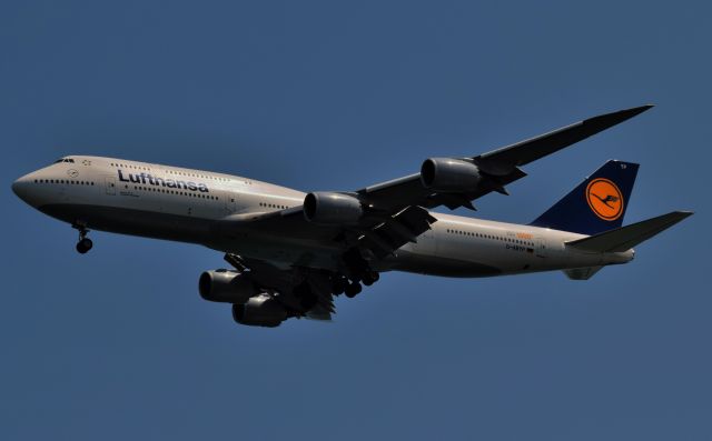 BOEING 747-8 (D-ABYP)