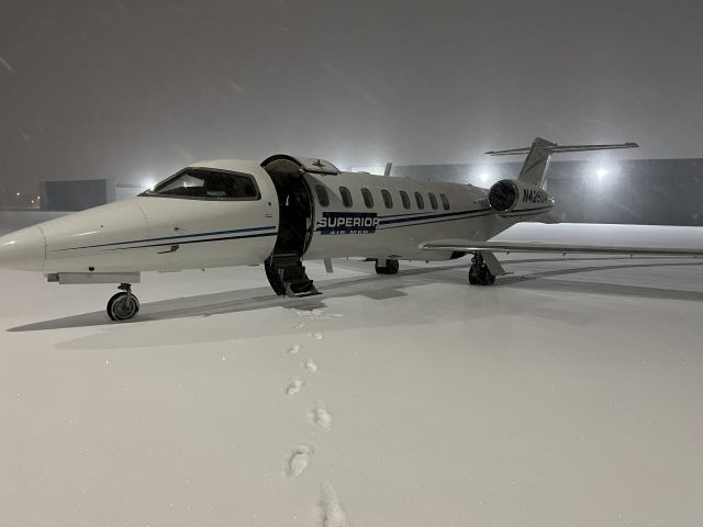 Learjet 45 (N426SA)