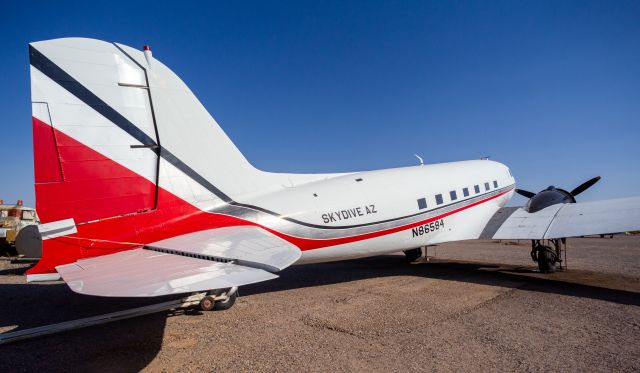 Douglas DC-3 (N86584) - Spotted November 18th 2020