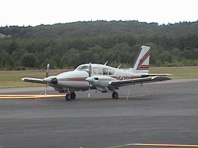 Piper Aztec (N54258)