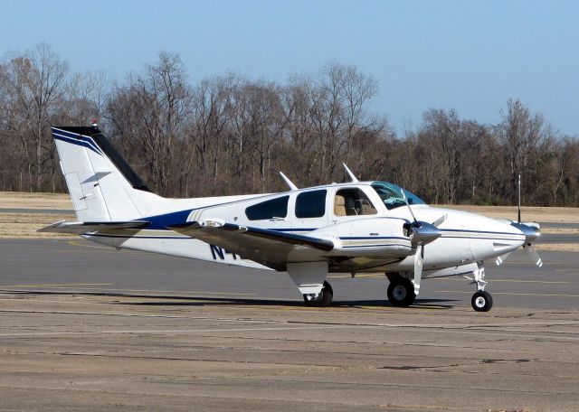 Beechcraft 55 Baron (N42P) - At Downtown Shreveport.