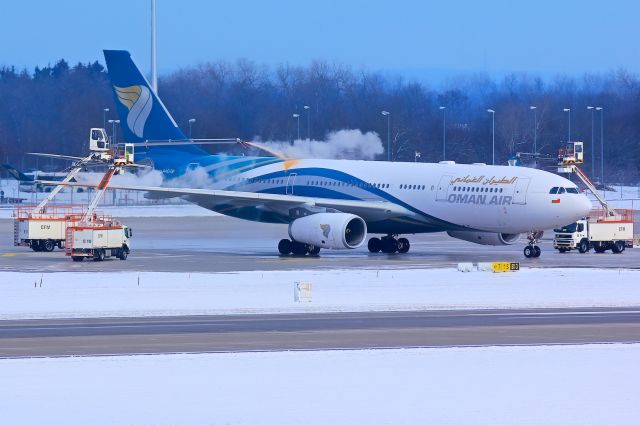 Airbus A330-300 (A40DF)