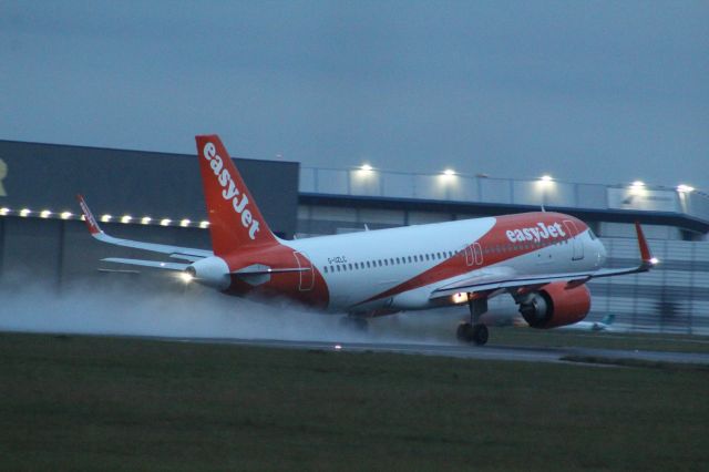 Airbus A320neo (G-UZLC) - An EasyJet A320neo rotating from runway 22 at London Stansted Airport.br /br /Location: London Stansted Airport.br /Date: 12.10.22 (dd/mm/yy).