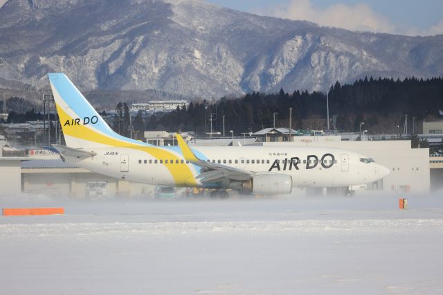 Boeing 737-700 (JA11AN) - January 3rd 2022:HND-HKD.