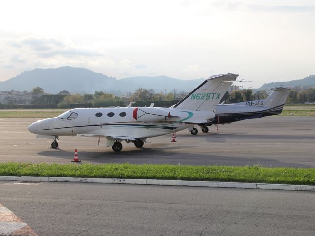 Cessna Citation Mustang (N625TX) - 22 nov 2014